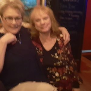 Meet your Posher, Deborah